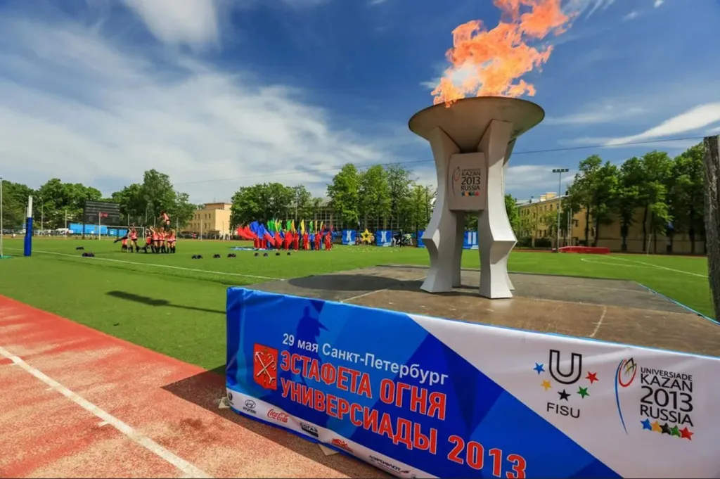 Олимпийский факел в Нижневартовске чаша олимпийского огня на заказ 